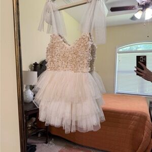 Elegant Cream Floral  Dress